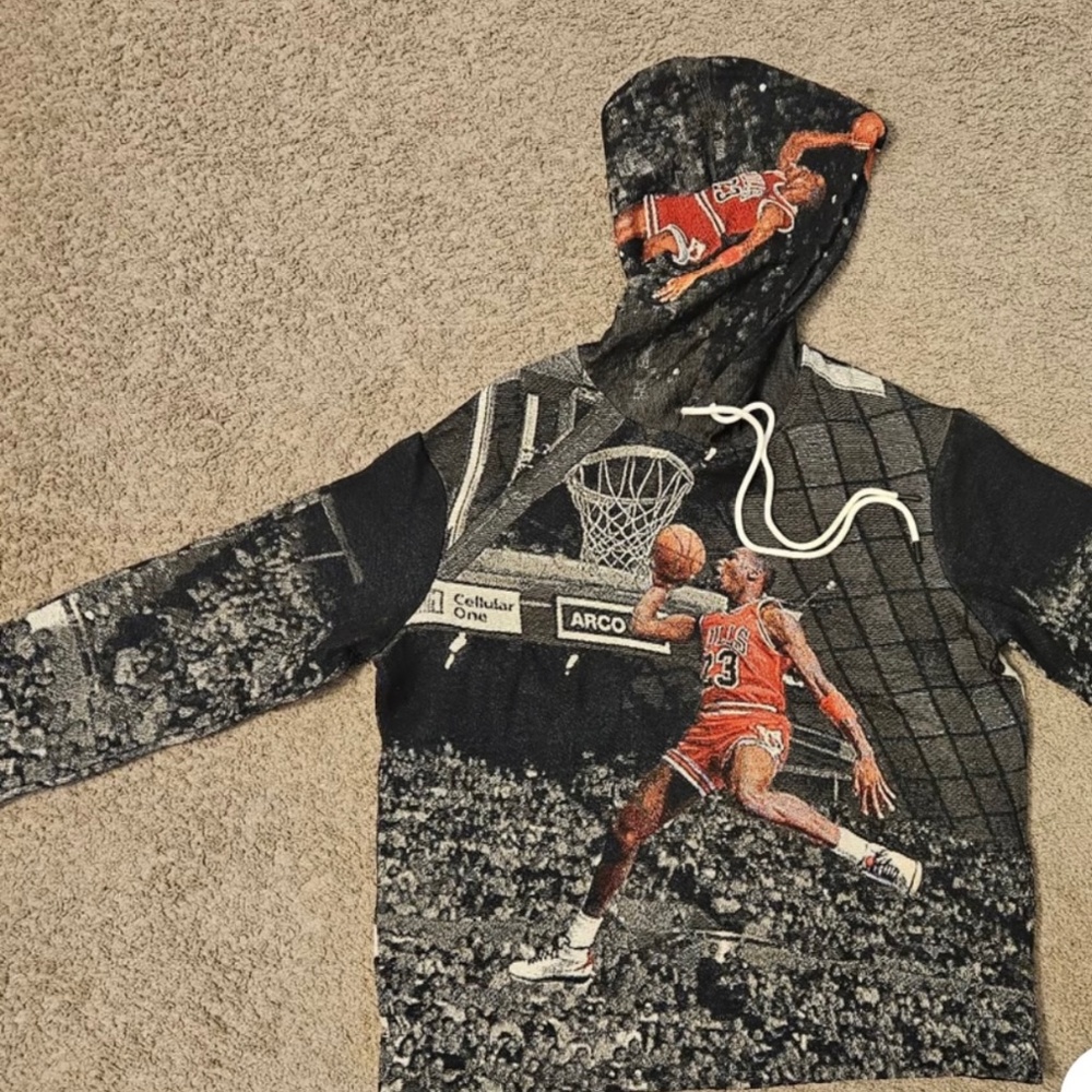 Men’s Tapestry Hoodie